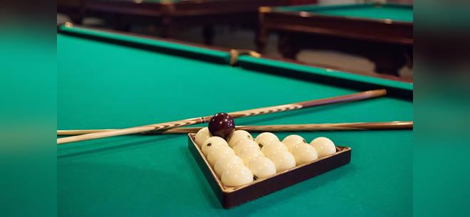 Игра в бильярд Ижевск.Ultra Подарки. Игра в бильярд Ижевск. Попробуйте настоящий бильярд, в бильярдном клубе. Сервис: UltraPodarki.ru 8 800 505 95 30. Игра в бильярд, игра в бильярд Ижевск, русский бильярд, русский бильярд Ижевск, бильярдный клуб, бильярдный клуб Ижевск, бильярд Ижевск, купить бильярд Ижевск