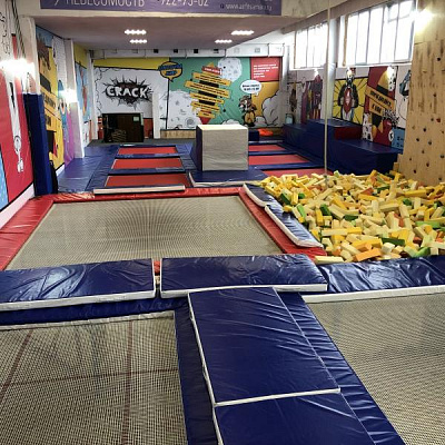  Батутный центр в Ижевске. Сервис Ultra Подарки. Купить подарочный сертификат в батутный центр, попробуйте прыжки на батуте в Ижевске. Сервис UltraPodarki.ru 8 (800) 555 95-30.. Батутный центр , батутный центр, батутный центр цены, батутный центр в Ижевске,  батутный парк, батут прыгать, прыжки +на батуте, батут Ижевск, батут спорт