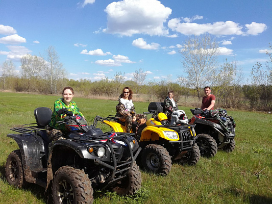 Прокат квадроциклов летом в Ижевске. Сервис Ultra Подарки. Подарочный сертификат на прокат квадроциклов летом и зимой в Ижевске. Закажите катание на квадроциклах недорого и наслаждайтесь активным отдыхом с друзьями. Выбирайте живописные маршруты для езды на квадроциклах. Сервис UltraPodarki.ru 8800-505-9530. Катание на квадроциклах, Прокат квадроциклов, езда на квадроцикле, прокат квадроциклов Ижевск, катание на квадроциклах Ижевск, Катание на квадроциклах зимой, Катание на квадроциклах летом, Сертификат на катание на квадроциклах 

