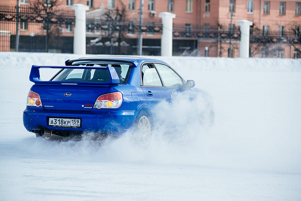 Контраварийное вождение в Ижевске. Ultra Подарки. Купить уроки контраварийного вождения в Ижевске. Научитесь водить машину в любых условиях! Сервис UltraPodarki.ru 8 800 505 95 30. Контраварийное вождение Ижевск, контраварийное вождение, экстремальное вождение Ижевск, экстремальное вождение, обучение вождению Ижевск, обучение вождению, вождение Ижевск, вождение,  курс вождения Ижевск, курс вождения, курсы экстремальное вождения Ижевск, курсы экстремального вождения, обучение в автошколе Ижевск, обучение в автошколе