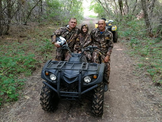 Катание на квадроциклах в Ижевске. Сервис Ultra Подарки. Подарочный сертификат на катание на квадроциклах в Ижевске. Закажите катание на квадроциклах недорого и наслаждайтесь активным отдыхом с друзьями. Выбирайте живописные маршруты для езды на квадроциклах. Сервис UltraPodarki.ru 8800-505-9530. Катание на квадроциклах, Прокат квадроциклов, езда на квадроцикле, прокат квадроциклов Ижевск, катание на квадроциклах Ижевск, Катание на квадроциклах зимой, Катание на квадроциклах летом, Сертификат на катание на квадроциклах 

