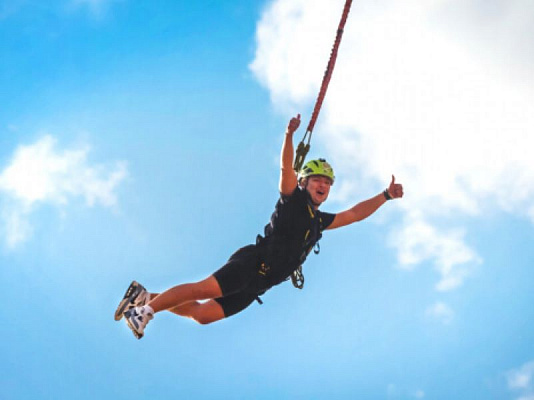 Роупджампинг - прыжки с верёвкой в Ижевске. Подарочные сертификаты Ultra Подарки. Роупджампинг в Ижевске - Экстремальный оригинальный подарок или подарочный сертификат на Роупджампинг - прыжки с верёвкой. Сервис UltraPodarki.ru 8-800-505-95-30. роупджампинг Ижевск, прыжок веревка Ижевск, роупджампинг, прыжок веревка, прыжок с веревкой, Подарок, подарочный сертификат, экстрим, экстремальный подарок